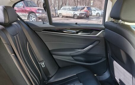 BMW 5 серия, 2021 год, 3 200 000 рублей, 6 фотография