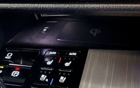 Lexus RX IV рестайлинг, 2017 год, 4 500 000 рублей, 10 фотография