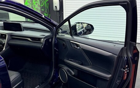 Lexus RX IV рестайлинг, 2017 год, 4 500 000 рублей, 11 фотография