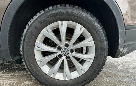 Volkswagen Tiguan II, 2017 год, 1 600 000 рублей, 12 фотография