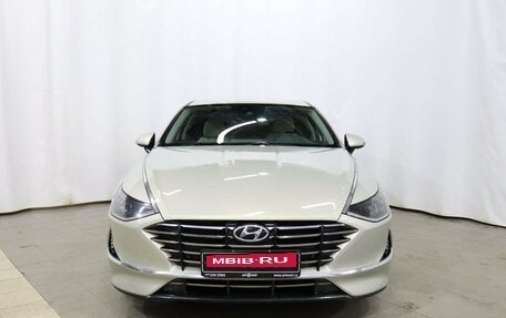 Hyundai Sonata VIII, 2019 год, 2 089 000 рублей, 2 фотография