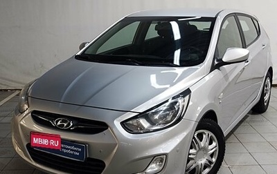 Hyundai Solaris II рестайлинг, 2011 год, 670 000 рублей, 1 фотография