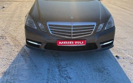 Mercedes-Benz E-Класс, 2012 год, 2 200 000 рублей, 1 фотография