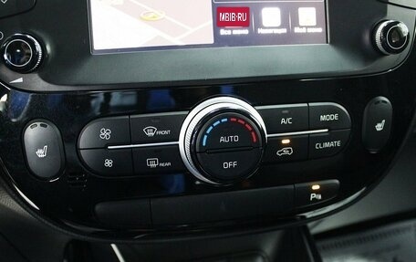 KIA Soul II рестайлинг, 2018 год, 1 560 000 рублей, 16 фотография