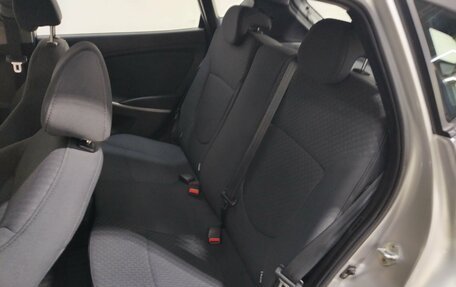 Hyundai Solaris II рестайлинг, 2011 год, 670 000 рублей, 16 фотография