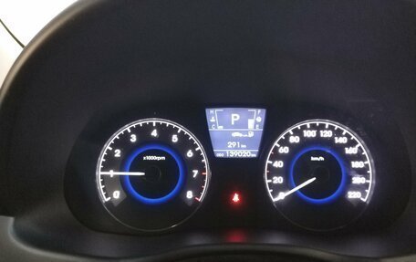 Hyundai Solaris II рестайлинг, 2011 год, 670 000 рублей, 10 фотография