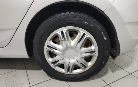 Hyundai Solaris II рестайлинг, 2011 год, 670 000 рублей, 18 фотография