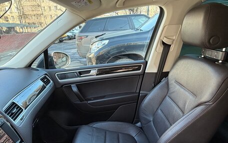 Volkswagen Touareg III, 2016 год, 4 600 000 рублей, 10 фотография