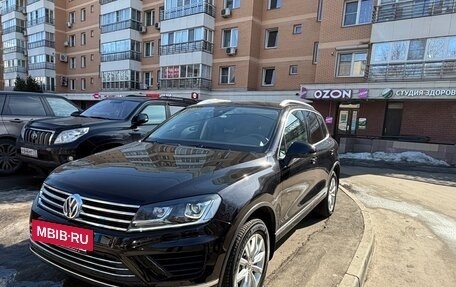 Volkswagen Touareg III, 2016 год, 4 600 000 рублей, 2 фотография