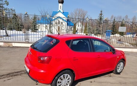 SEAT Ibiza IV рестайлинг 2, 2012 год, 999 999 рублей, 3 фотография