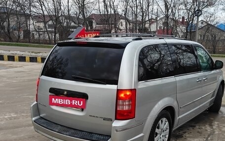 Chrysler Voyager IV, 2008 год, 1 350 000 рублей, 4 фотография