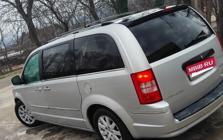 Chrysler Voyager IV, 2008 год, 1 350 000 рублей, 6 фотография