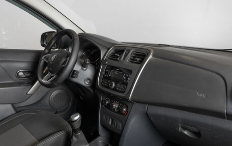 Renault Sandero II рестайлинг, 2021 год, 1 405 000 рублей, 7 фотография
