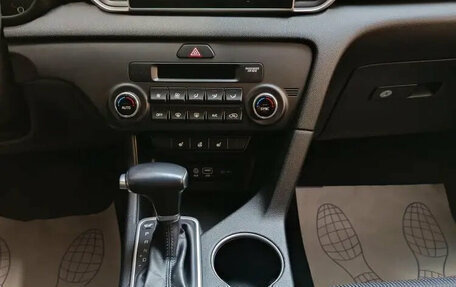 KIA Sportage IV рестайлинг, 2018 год, 2 195 000 рублей, 13 фотография