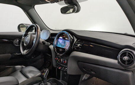 MINI Hatch, 2021 год, 2 550 000 рублей, 10 фотография