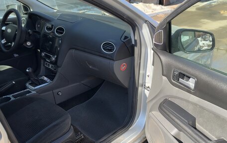 Ford Focus II рестайлинг, 2008 год, 13 фотография