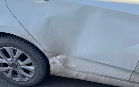 Hyundai Solaris II рестайлинг, 2012 год, 750 000 рублей, 4 фотография