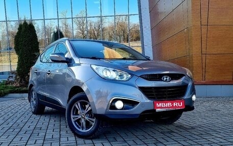 Hyundai ix35 I рестайлинг, 2011 год, 950 000 рублей, 1 фотография