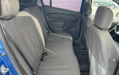 Renault Logan II, 2015 год, 320 000 рублей, 13 фотография