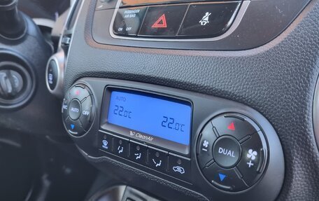 Hyundai ix35 I рестайлинг, 2011 год, 950 000 рублей, 19 фотография