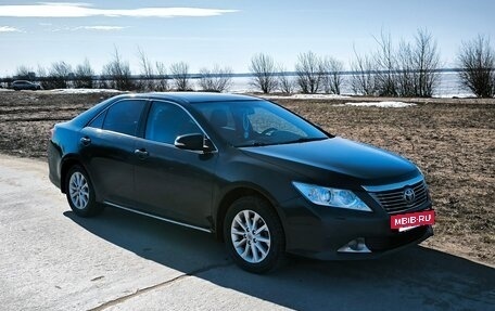 Toyota Camry, 2013 год, 1 550 000 рублей, 2 фотография