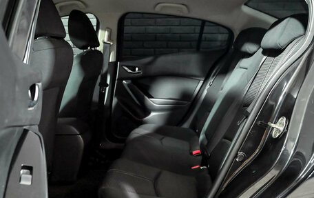 Mazda 3, 2018 год, 1 650 000 рублей, 20 фотография