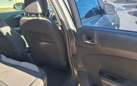 Opel Astra J, 2013 год, 680 000 рублей, 14 фотография