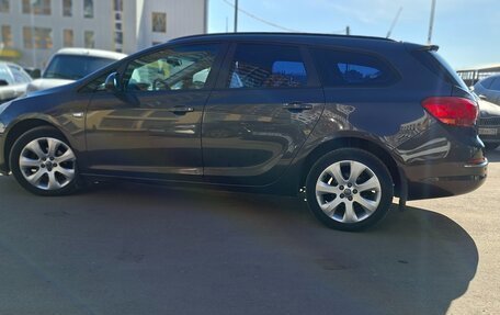 Opel Astra J, 2013 год, 680 000 рублей, 26 фотография