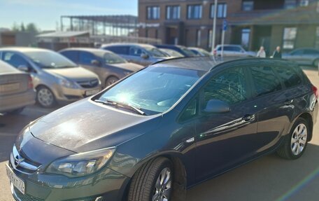 Opel Astra J, 2013 год, 680 000 рублей, 24 фотография
