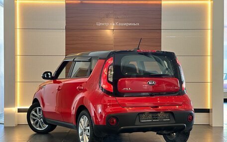 KIA Soul II рестайлинг, 2019 год, 1 790 000 рублей, 5 фотография