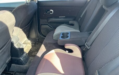 Nissan Tiida, 2011 год, 750 000 рублей, 6 фотография