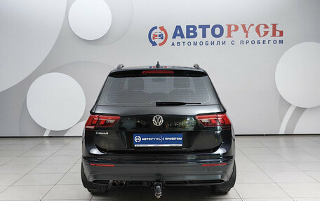 Volkswagen Tiguan II, 2017 год, 1 717 000 рублей, 4 фотография