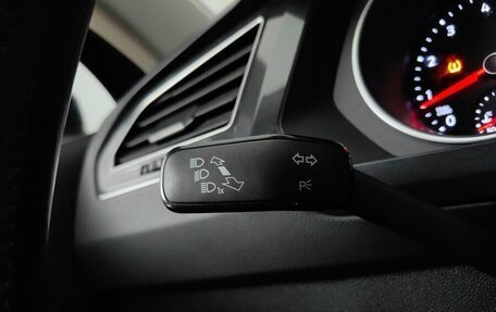 Volkswagen Tiguan II, 2017 год, 1 717 000 рублей, 19 фотография