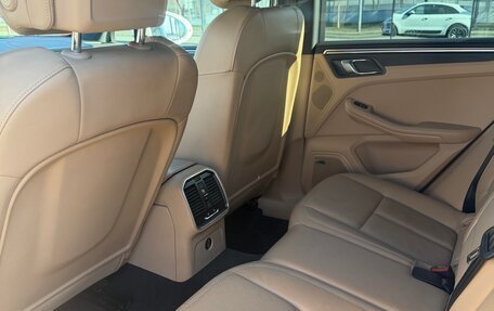 Porsche Macan I рестайлинг, 2019 год, 6 000 000 рублей, 8 фотография