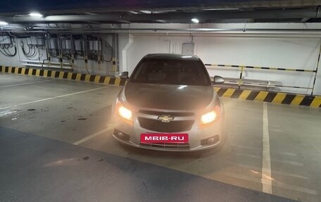 Chevrolet Cruze II, 2011 год, 820 000 рублей, 3 фотография