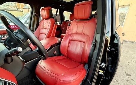 Land Rover Range Rover IV рестайлинг, 2019 год, 6 900 000 рублей, 8 фотография