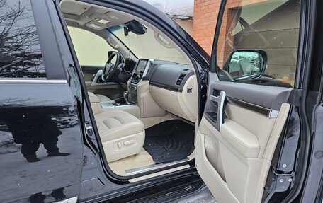 Toyota Land Cruiser 200, 2019 год, 8 599 000 рублей, 18 фотография