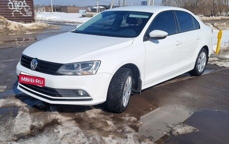 Volkswagen Jetta VI, 2017 год, 1 450 000 рублей, 3 фотография