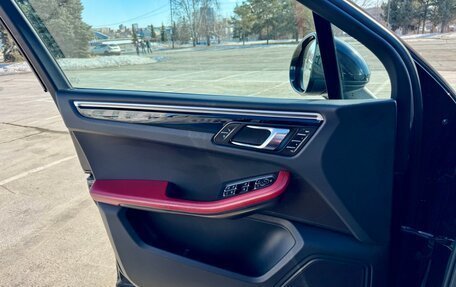 Porsche Macan I рестайлинг, 2016 год, 4 300 000 рублей, 20 фотография