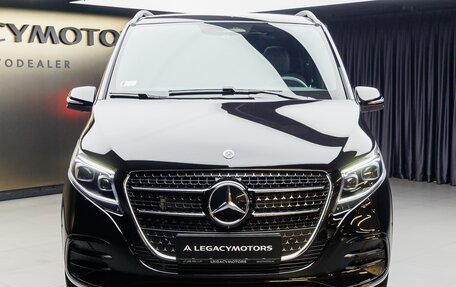 Mercedes-Benz V-Класс, 2026 год, 14 930 000 рублей, 2 фотография