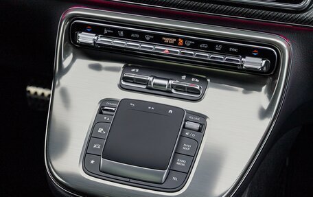 Mercedes-Benz V-Класс, 2026 год, 14 930 000 рублей, 24 фотография