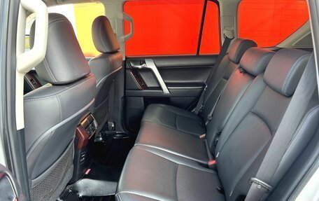 Toyota Land Cruiser Prado 150 рестайлинг 2, 2014 год, 3 450 000 рублей, 18 фотография