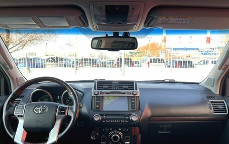 Toyota Land Cruiser Prado 150 рестайлинг 2, 2014 год, 3 450 000 рублей, 16 фотография