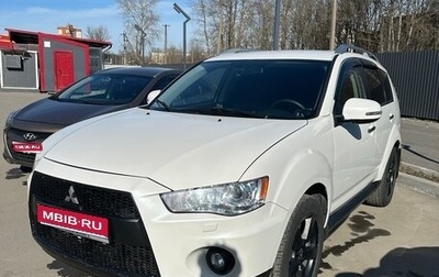 Mitsubishi Outlander III рестайлинг 3, 2010 год, 1 300 000 рублей, 1 фотография