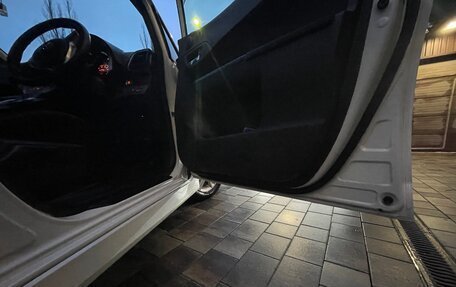 Toyota Ractis II, 2011 год, 1 100 000 рублей, 12 фотография