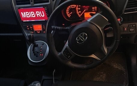 Toyota Ractis II, 2011 год, 1 100 000 рублей, 11 фотография