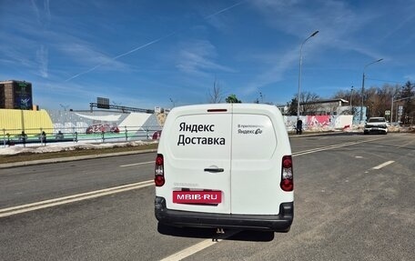 Peugeot Partner II рестайлинг 2, 2011 год, 570 000 рублей, 6 фотография