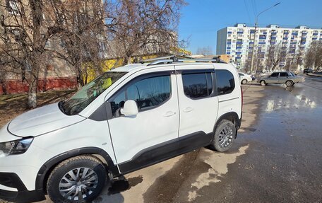 Peugeot Rifter I, 2020 год, 1 980 000 рублей, 4 фотография