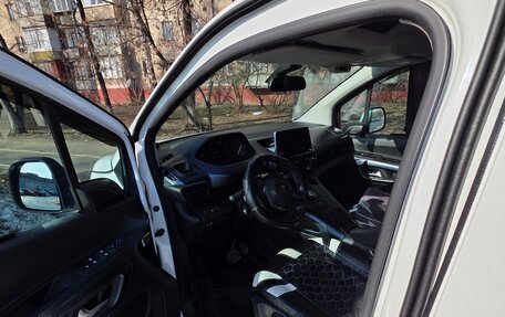 Peugeot Rifter I, 2020 год, 1 980 000 рублей, 5 фотография