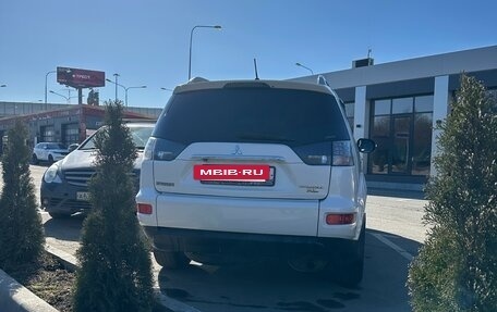 Mitsubishi Outlander III рестайлинг 3, 2010 год, 1 300 000 рублей, 4 фотография